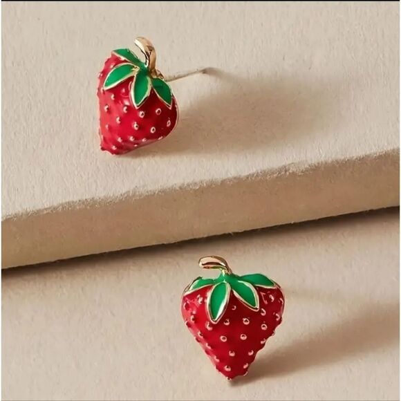 Strawberry Necklace & Earring Set - Picture 4 of 4